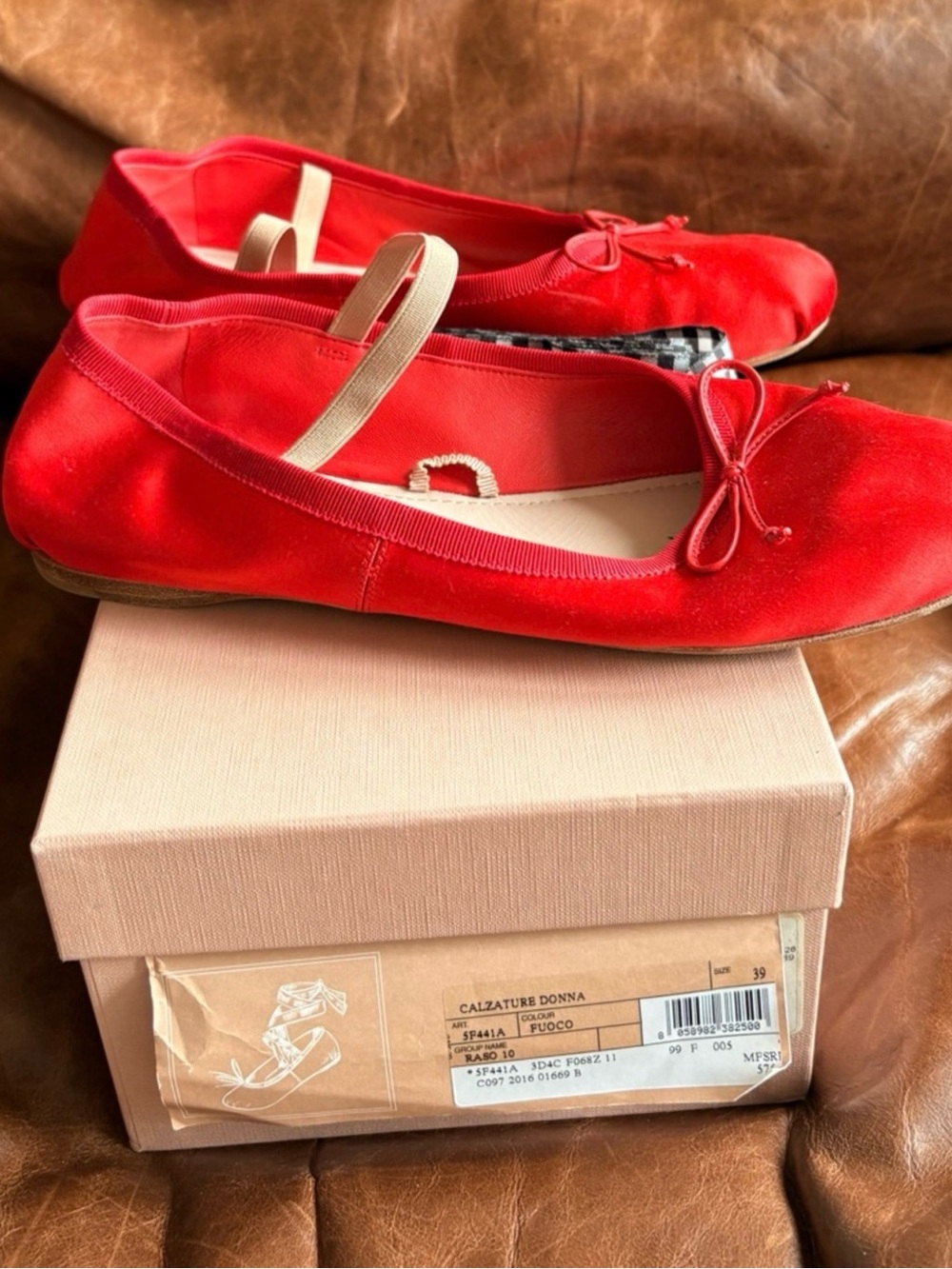 Miu Miu Red Satin Ballet Flats Bow Multi Strap Logo EU 39 Tomato Girl Summer